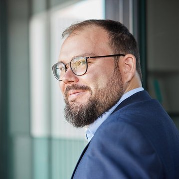 Portraitfoto Dr. phil. Simon Wilhelm-Kolbe