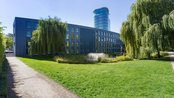 Science Park der SRH Hochschule Heidelberg mit Blick auf den Science Tower