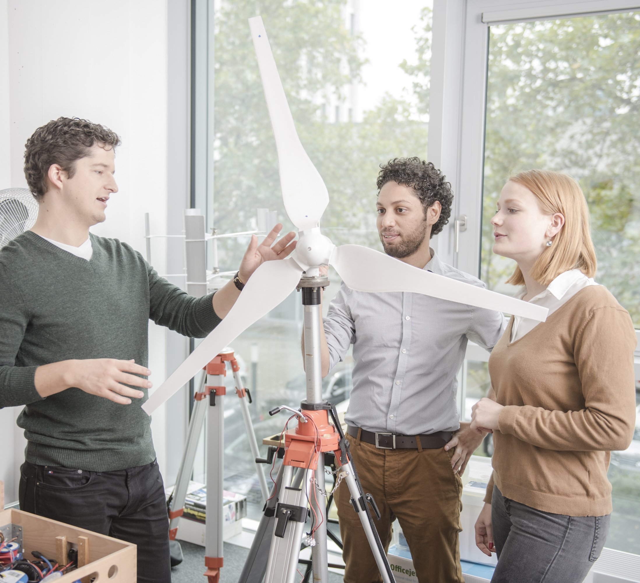 Master Renewable Energy students work on wind energy model.