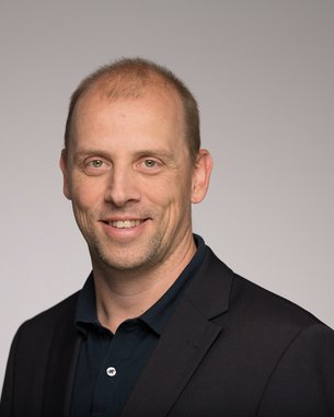 Portrait photo of Andreas Bartels