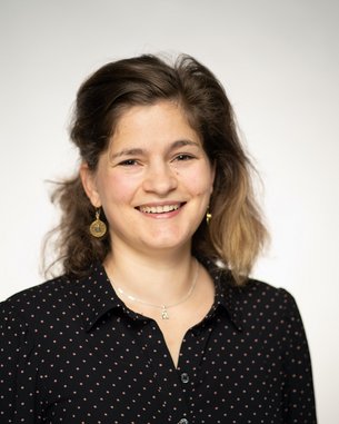 Portrait photo of Frauke Taake