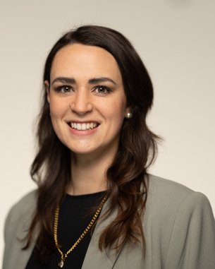 Portrait photo of Ronja Ehringer