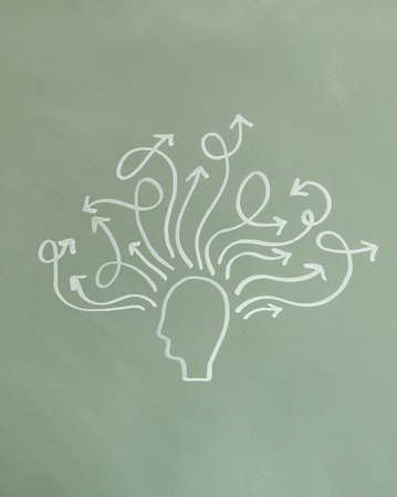 Ein Kopf-Symbol mit zahlreichen Pfeilen, die in verschiedene Richtungen zeigen, symbolisiert Gedanken oder Ideenfluss.